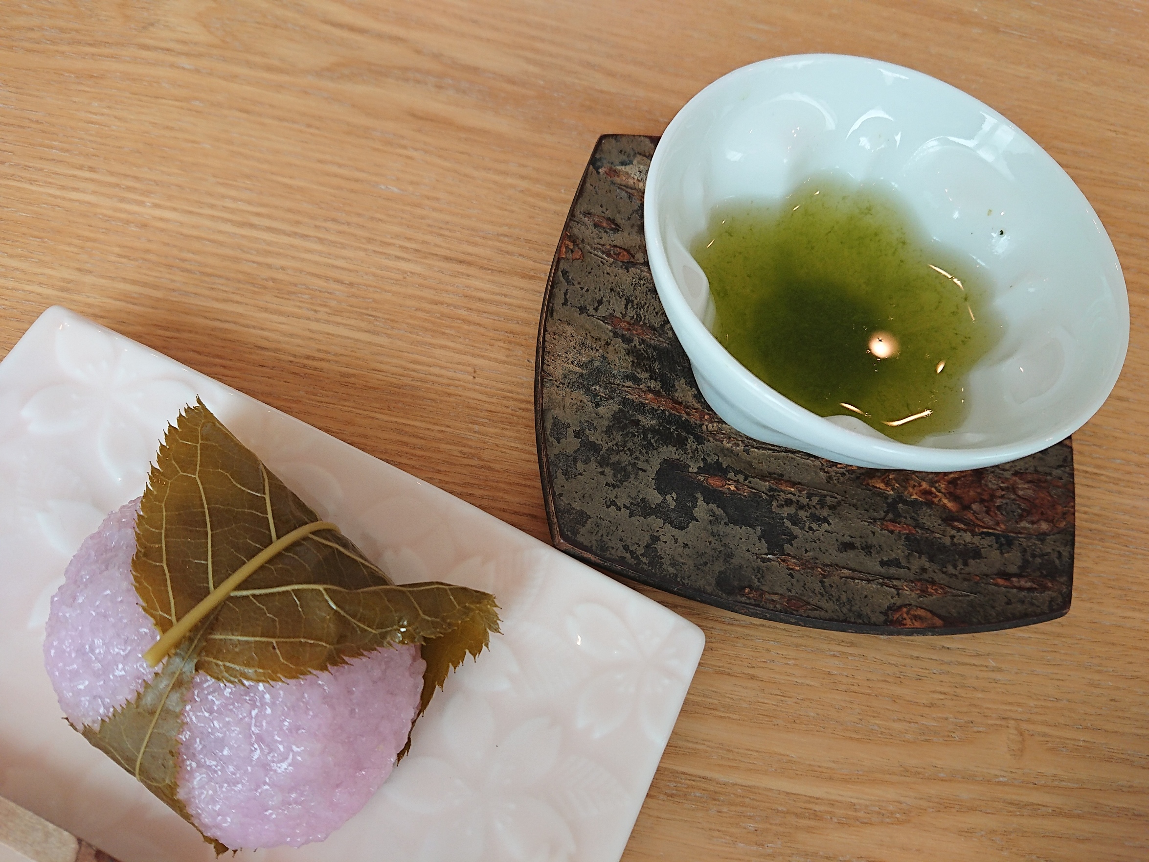 o2349176114166919905[2]