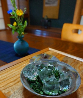 o0279032714273228571