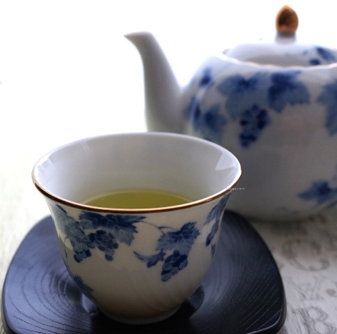 o0484047914345383499