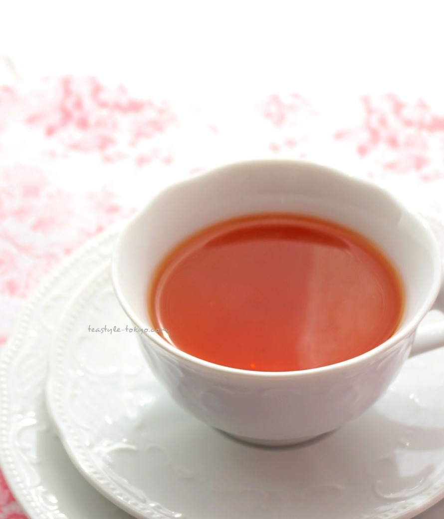 o0890104014344644728