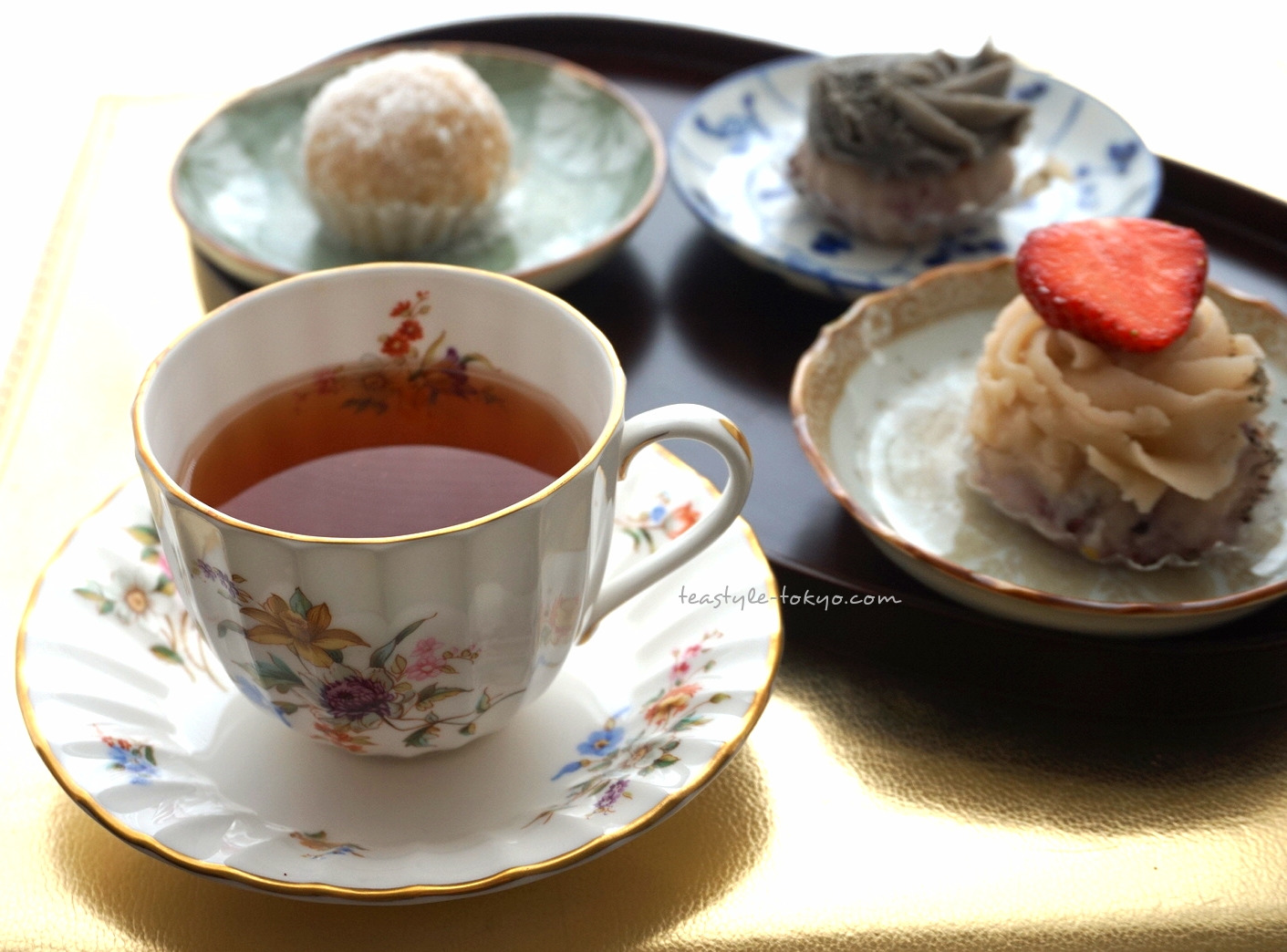 o1411104414340354670