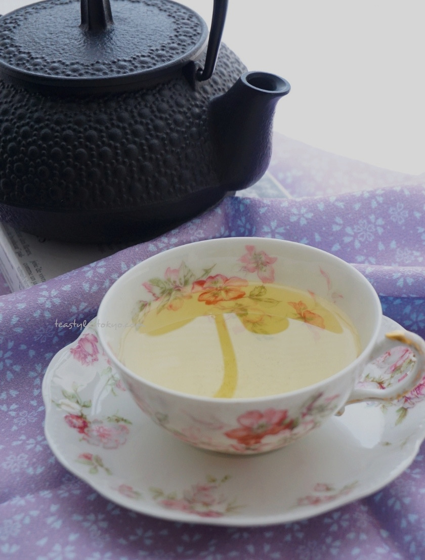 o0840110714374589074